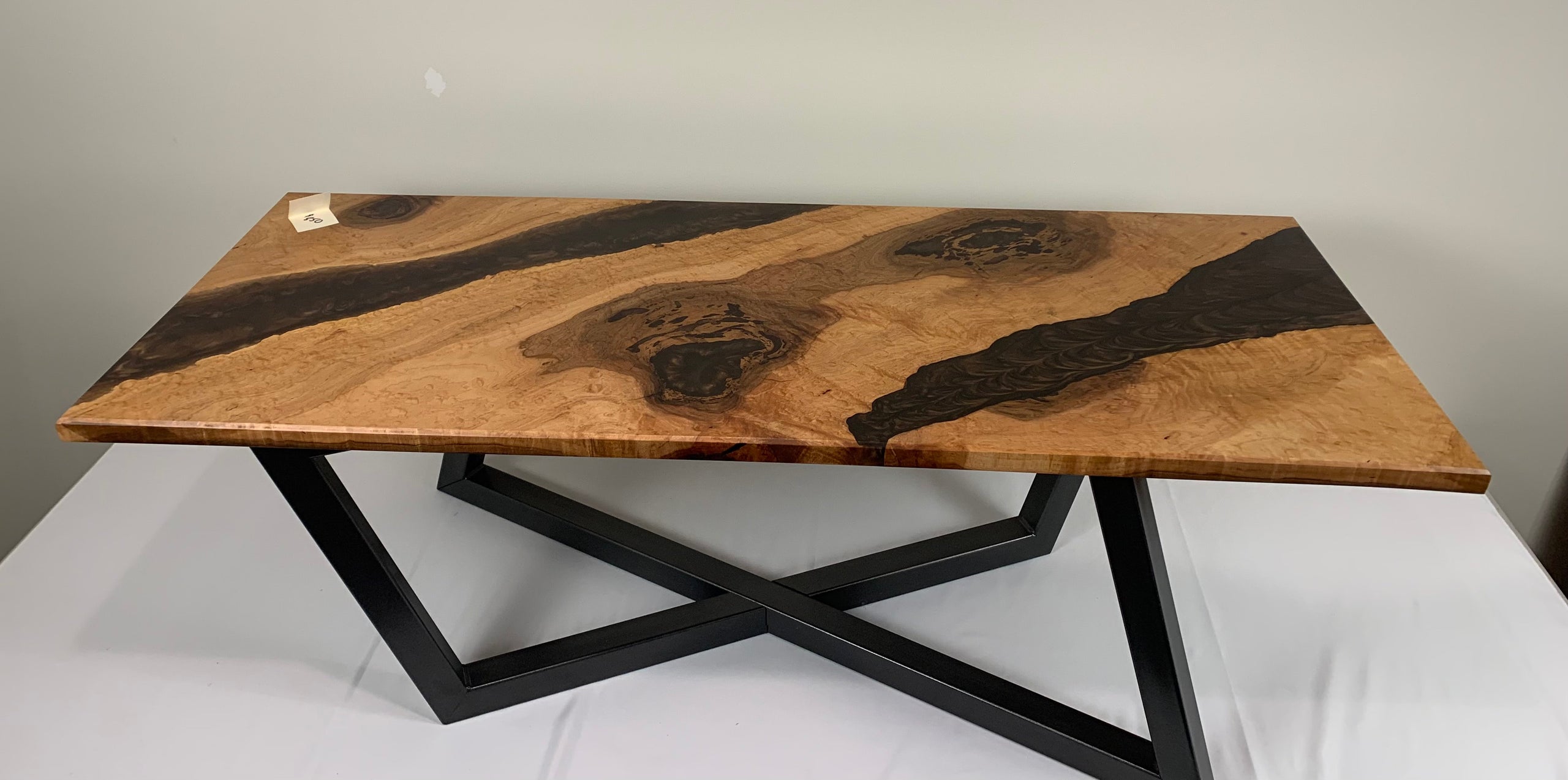 Table/Desk/BenchCurly Maple Coffee Table (TAB001) Jo Thompson